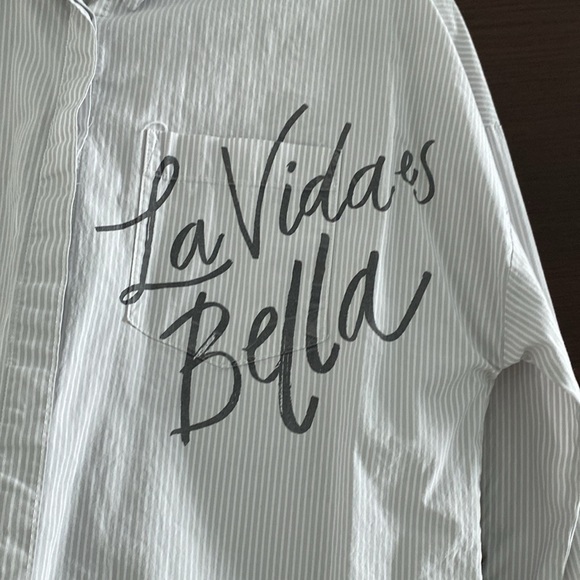 Button down shirt. - Picture 4 of 6